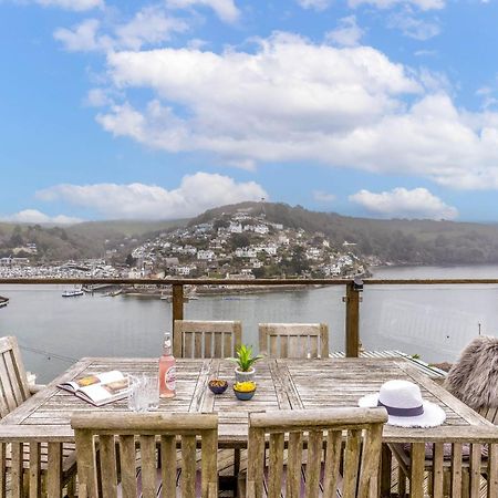 Uphigh - Elevated Family Home With Stunning River Views Dartmouth Exteriér fotografie
